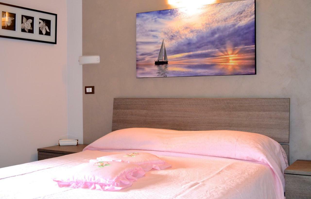 Bed and Breakfast La Gemma Roe Esterno foto