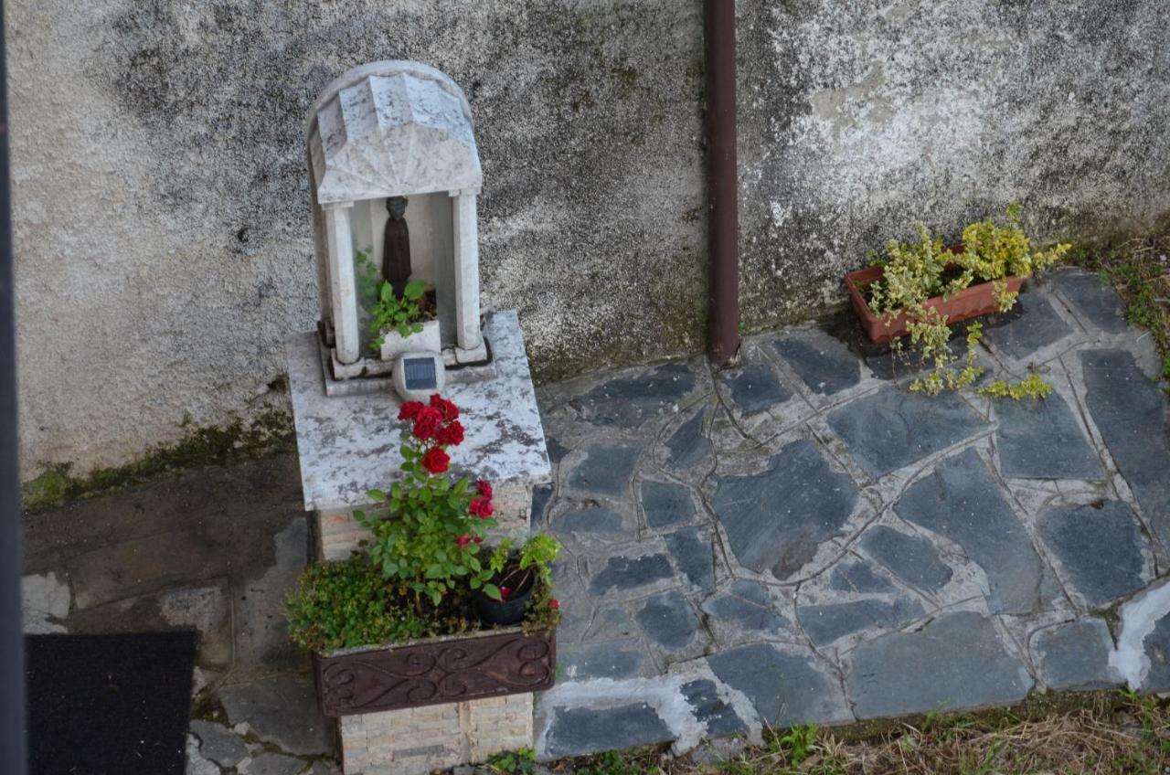 Bed and Breakfast La Gemma Roe Esterno foto