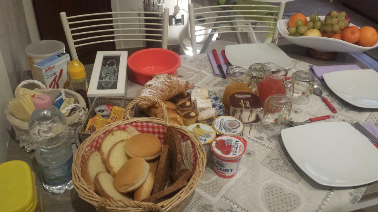Bed and Breakfast La Gemma Roe Esterno foto