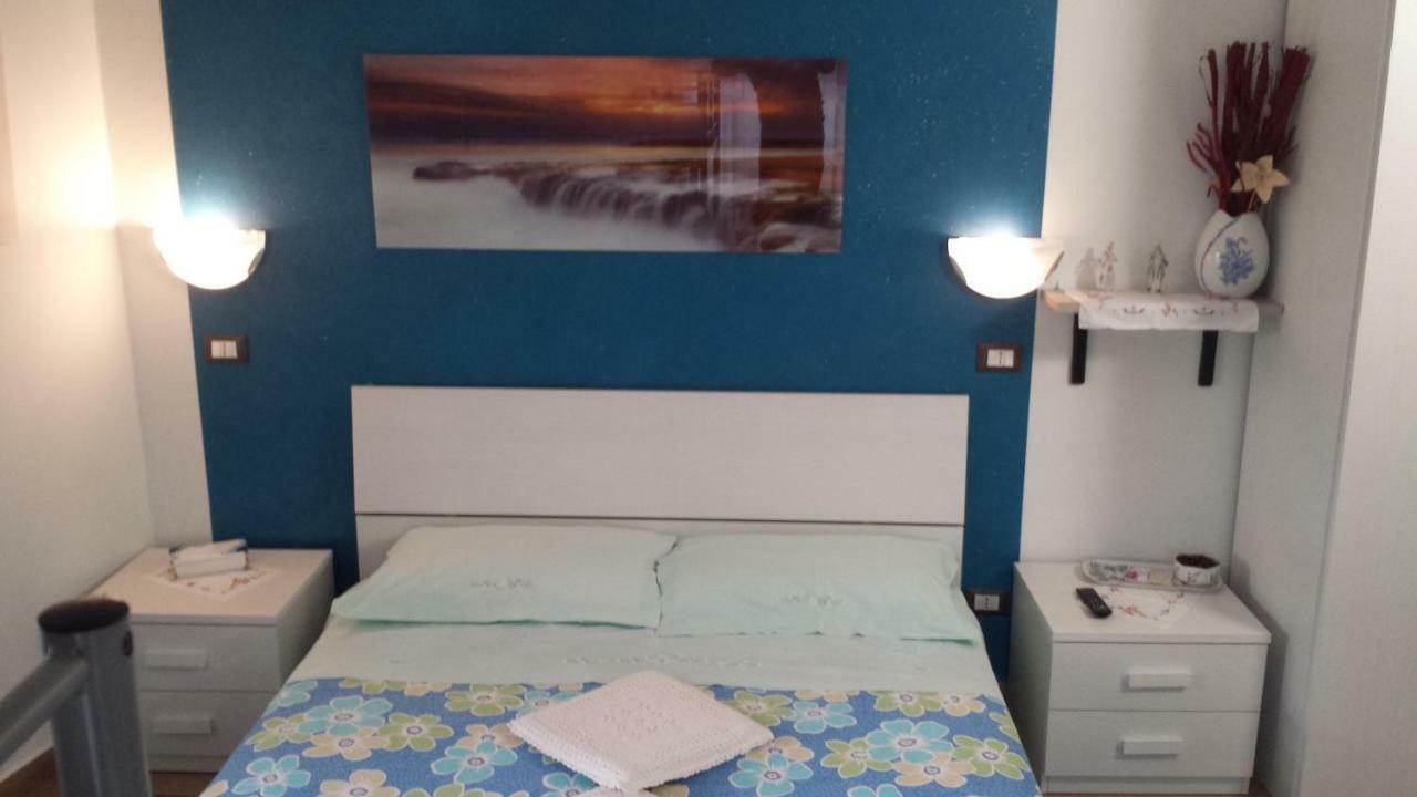 Bed and Breakfast La Gemma Roe Esterno foto