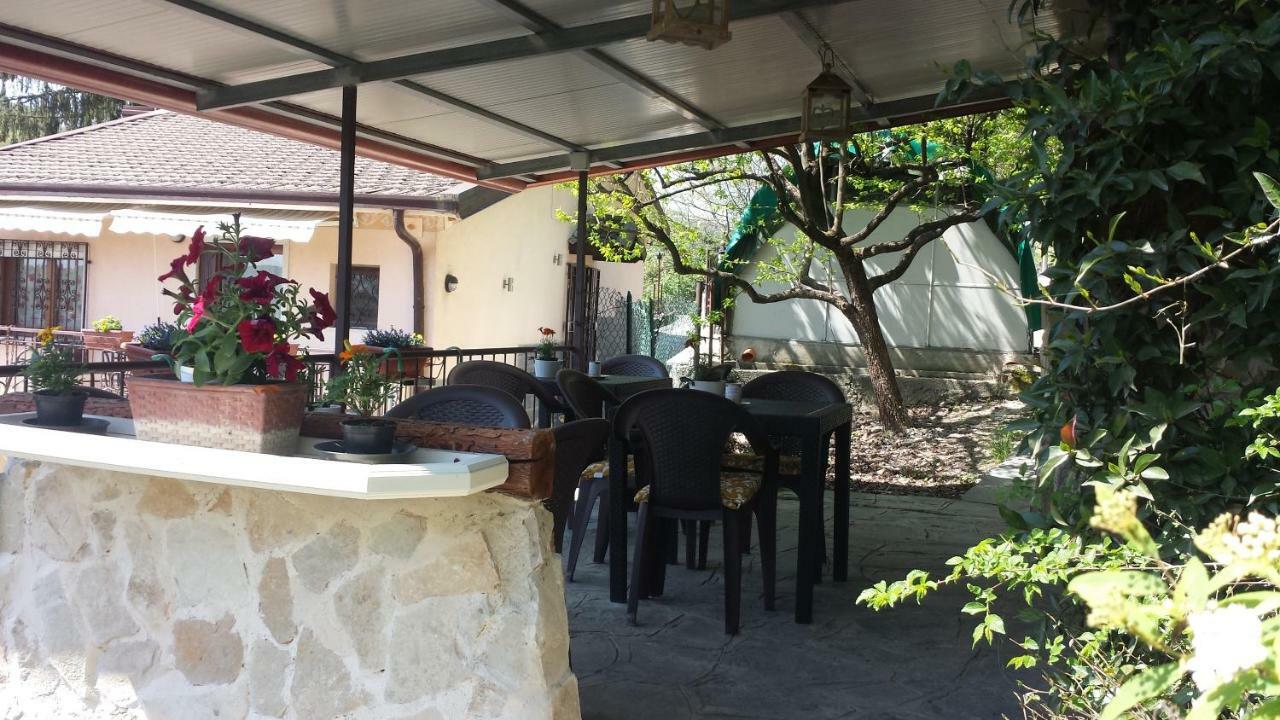 Bed and Breakfast La Gemma Roe Esterno foto